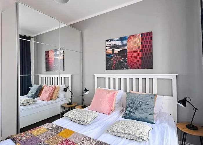 Urban Nest - Dluga Grobla *