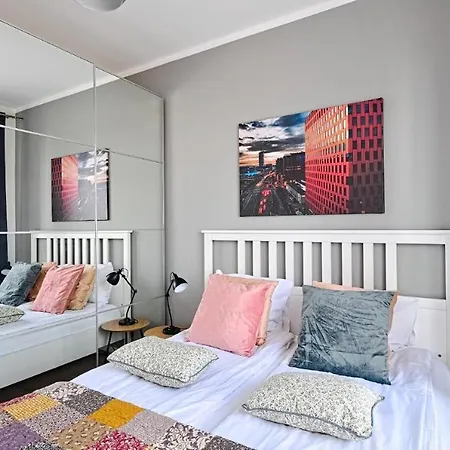 Urban Nest - Dluga Grobla *